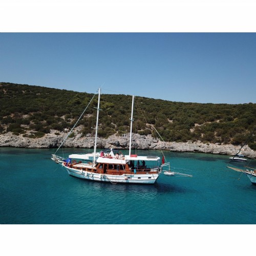 8 Kişilik Standart Tekne Kiralama S449 Levant