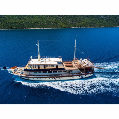 Delüks Kiralık Gulet Yat D160 36 Kişilik Love Boat